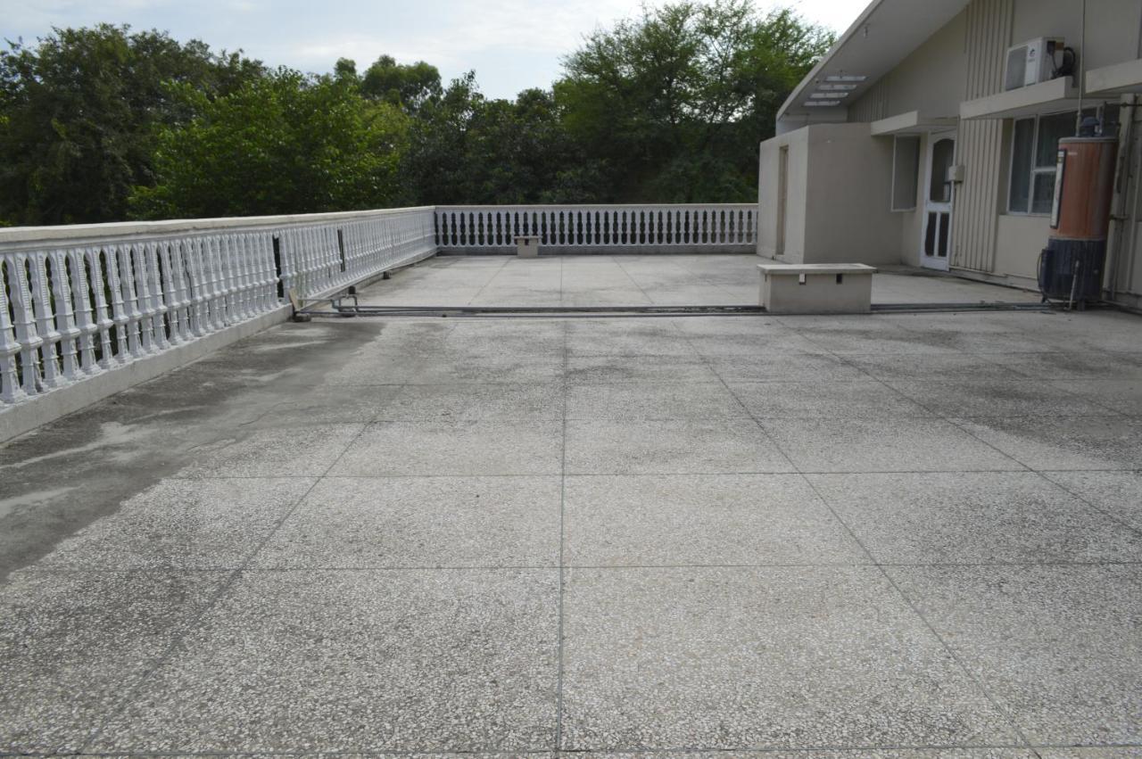 New Shelton Guest House Islamabad Exterior photo