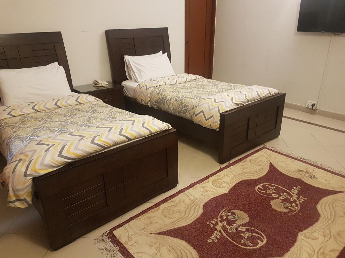 New Shelton Guest House Islamabad Exterior photo